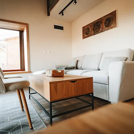 Camping еко къщи марциганица